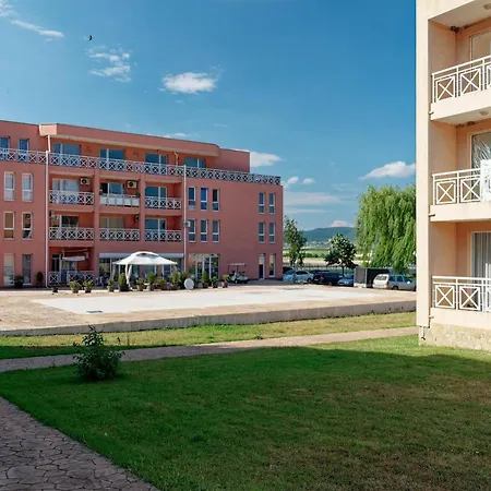санни дэй-6 Apartamento
